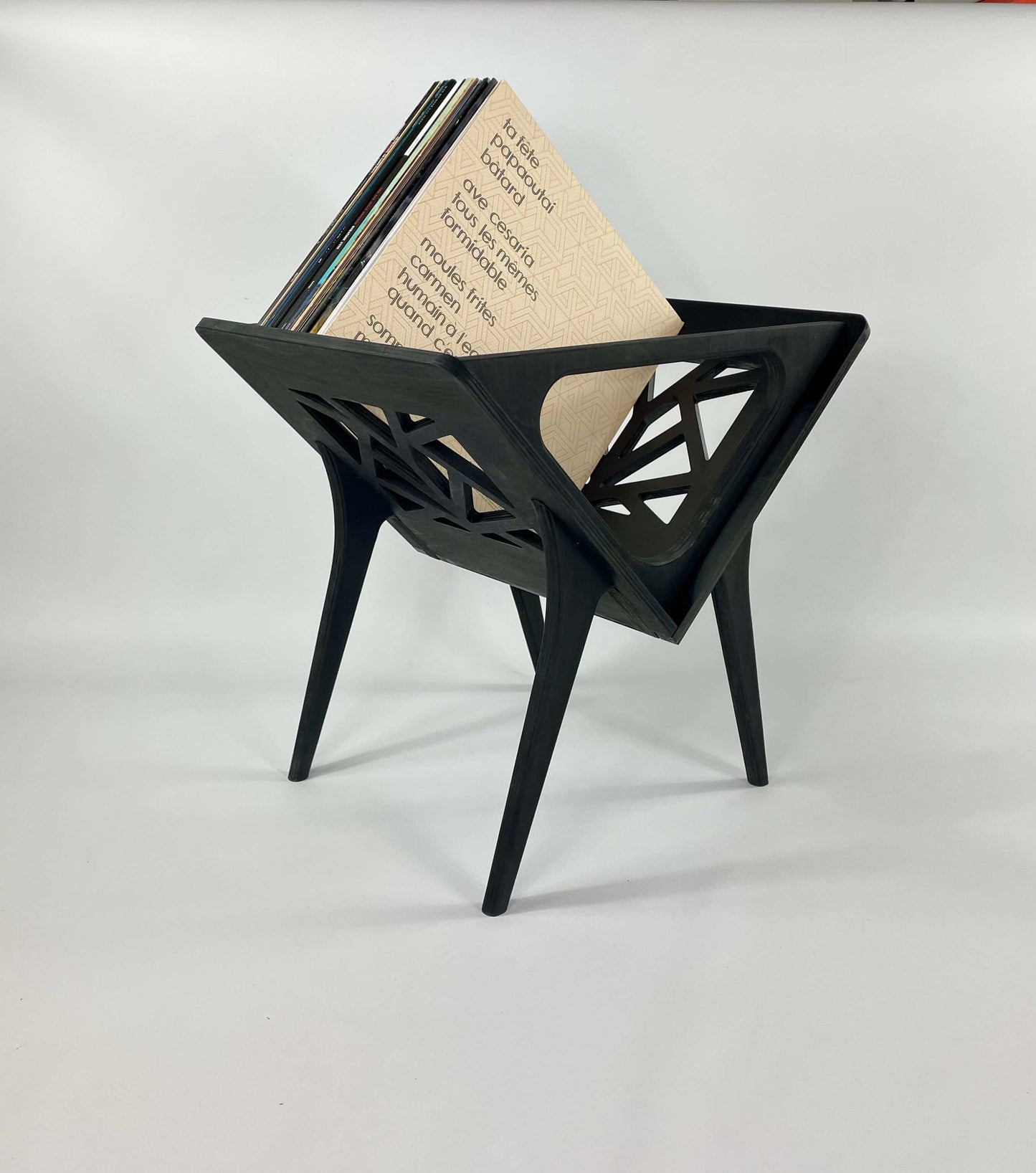 Small Thor Vinyl Stand – handmade, black wooden record holder for LPs
