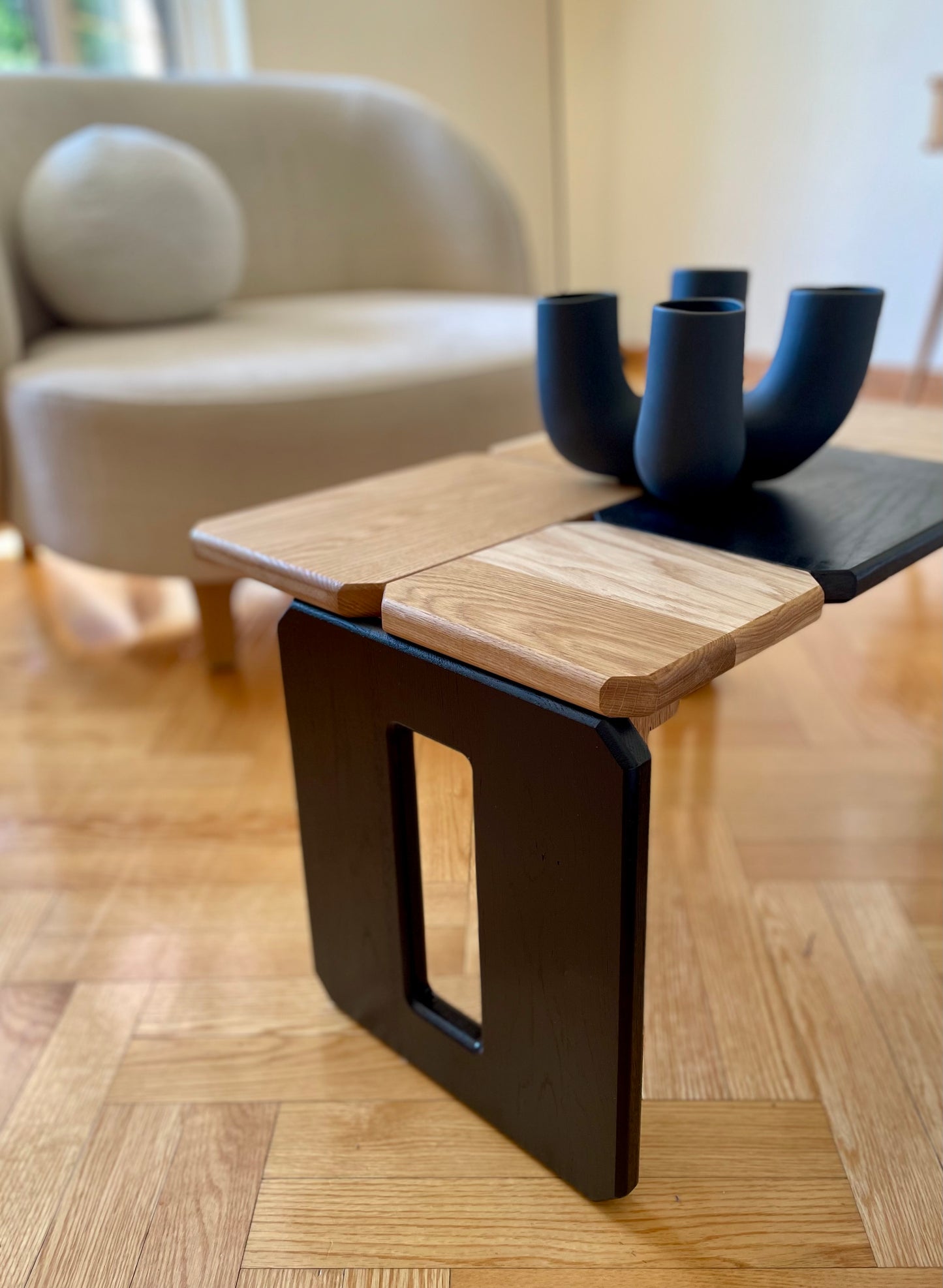 Puzzle coffee table