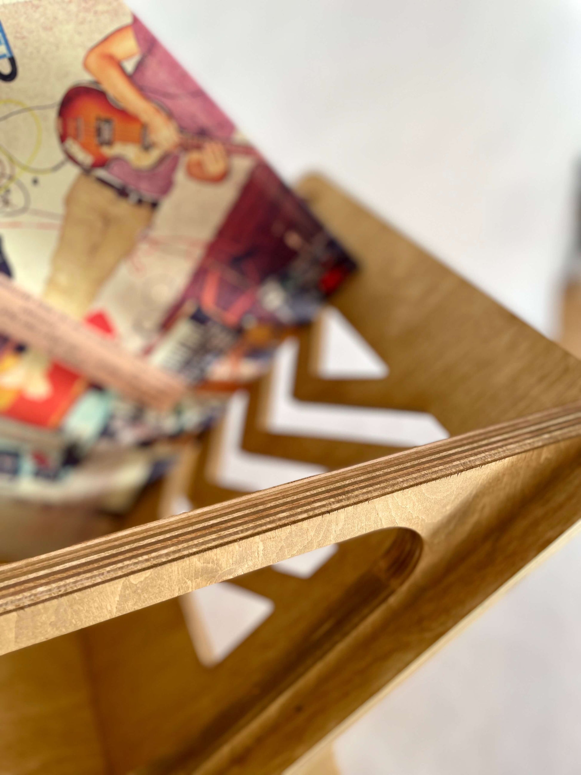 Close-up of Thor Herringbone vinyl stand joinery and finish